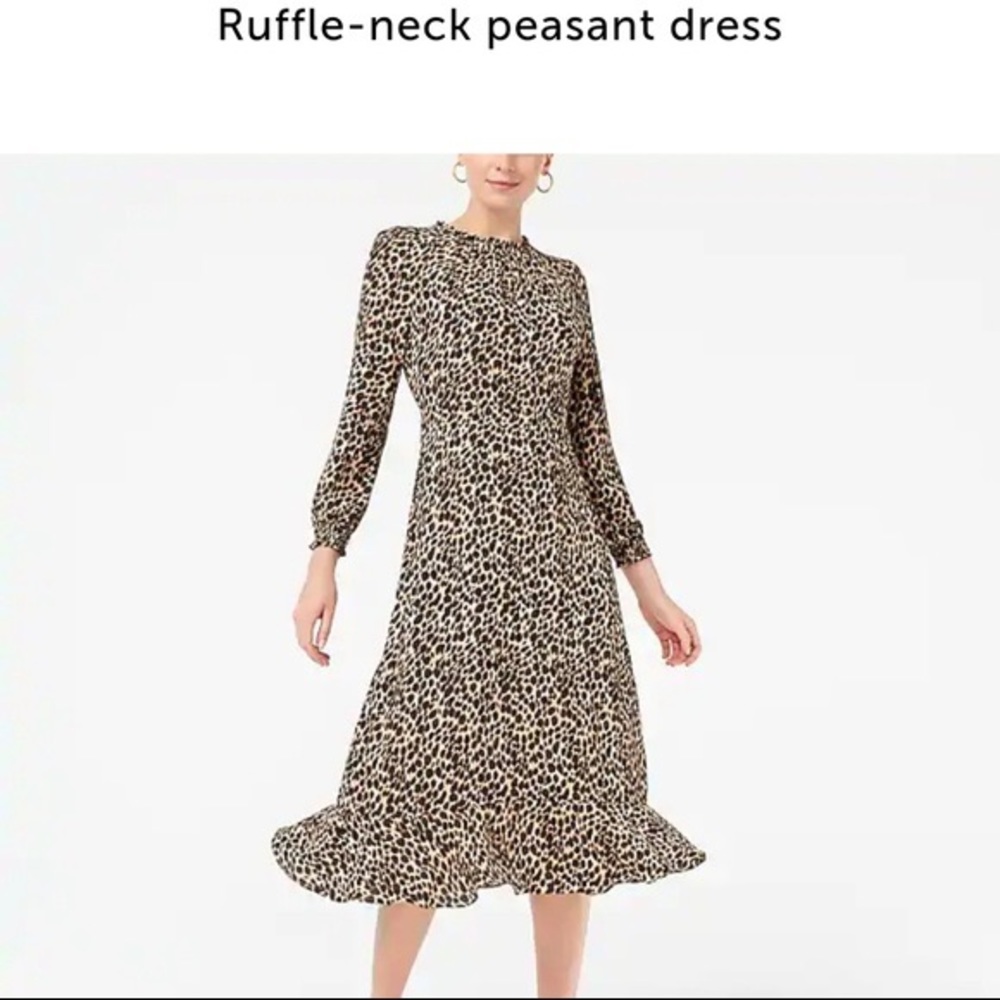 Ruffle Neck dress Size 2 NWT